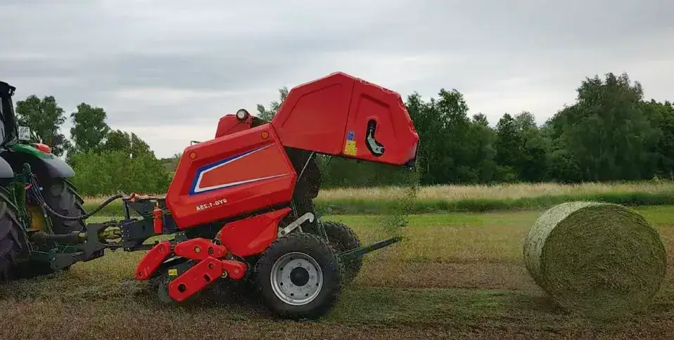 straw baler use